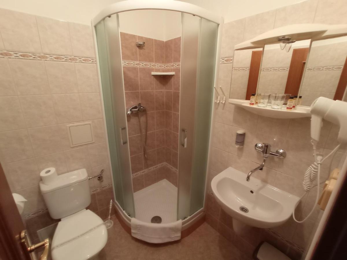 Ranc Kostelany Ξενοδοχείο Kroměříž Εξωτερικό φωτογραφία